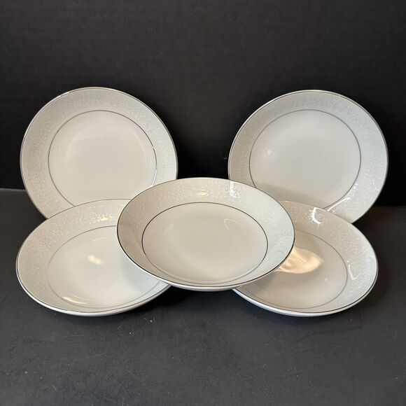 CROWN VICTORIA Lovelace 5 Fruit/Dessert (Sauce) Bowls White w/Flowers & Urns - Picture 7 of 12